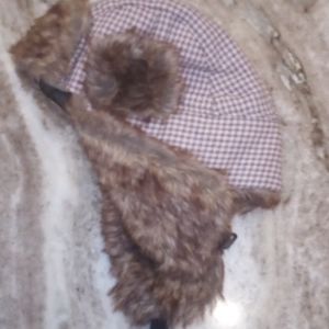 Eskimo fur hat
